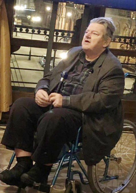 Všestranný Herec Robbie Coltrane Sa Venoval Aj Dokumentu - Vozickar.info